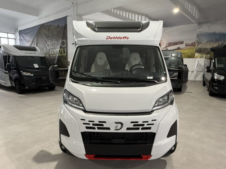 Autocaravana Dethleffs Just Camp...