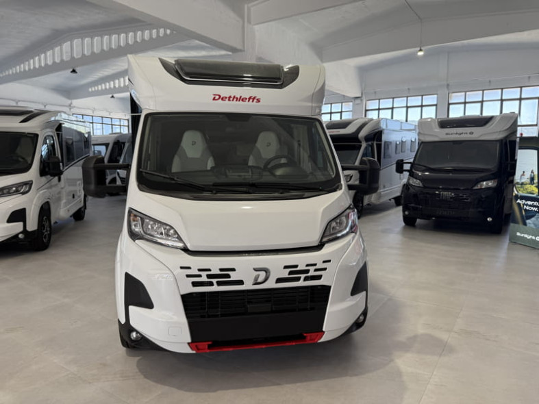 Autocaravana Dethleffs Just Camp...