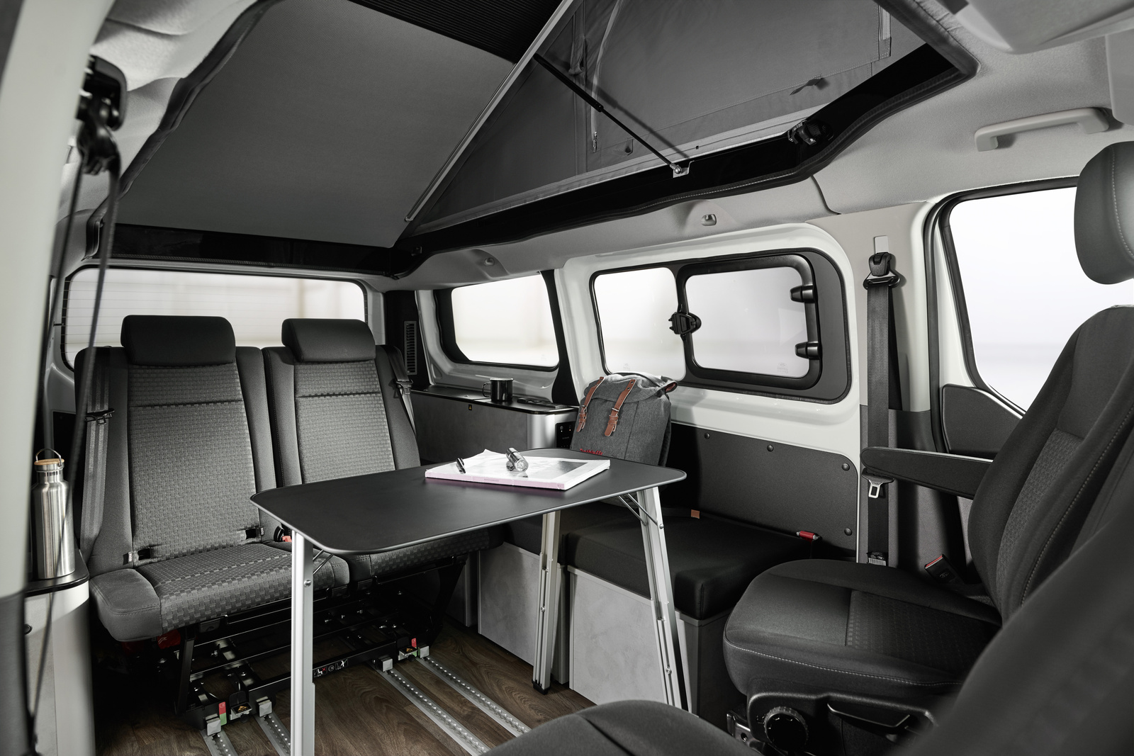 Dethleffs Globevan comedor